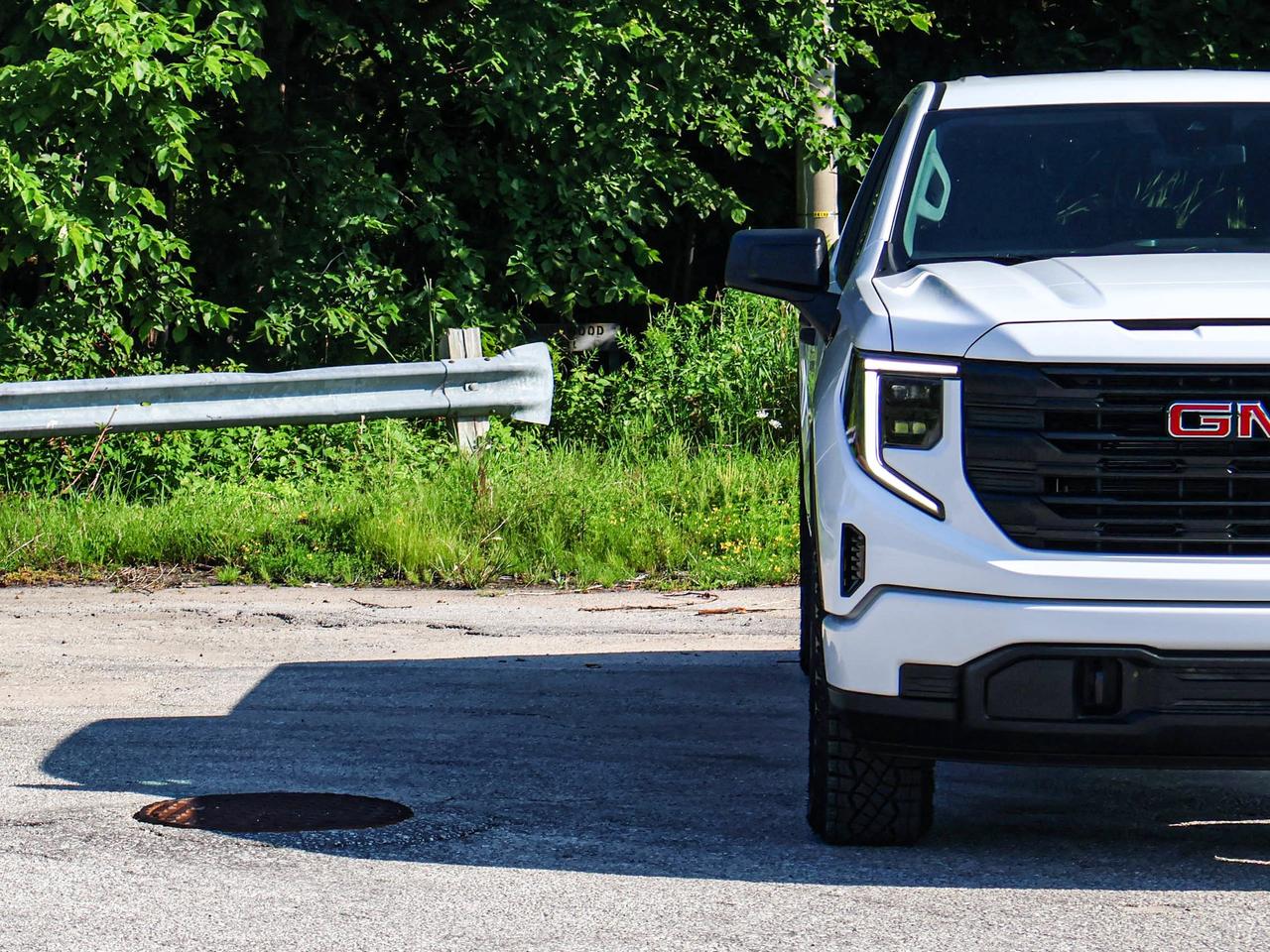 2026 GMC Sierra 1500 PRO Photo