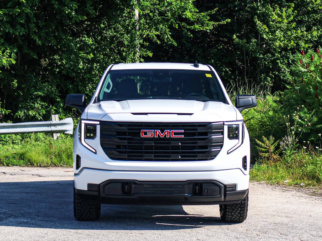 2026 GMC Sierra 1500 PRO Photo