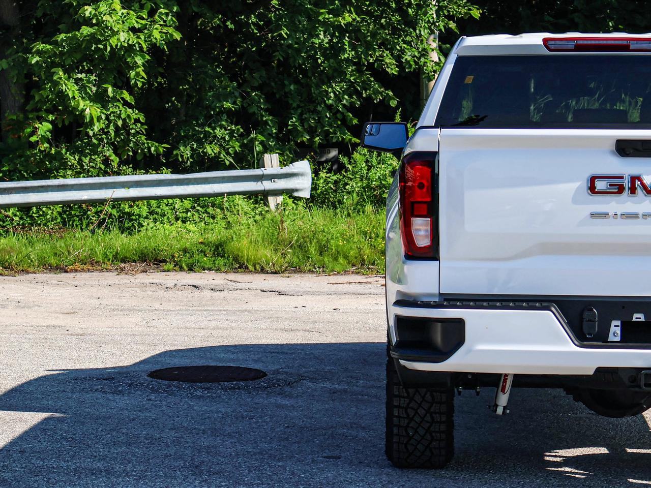 2026 GMC Sierra 1500 PRO Photo