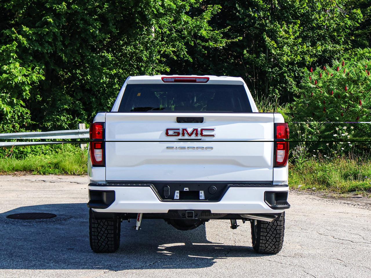 2026 GMC Sierra 1500 PRO Photo