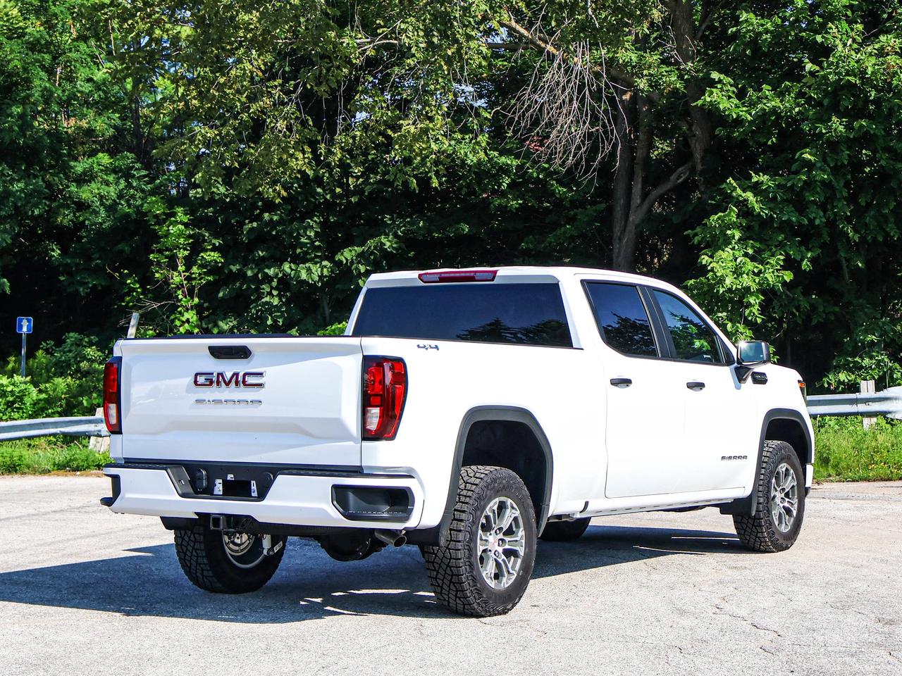 2026 GMC Sierra 1500 PRO Photo
