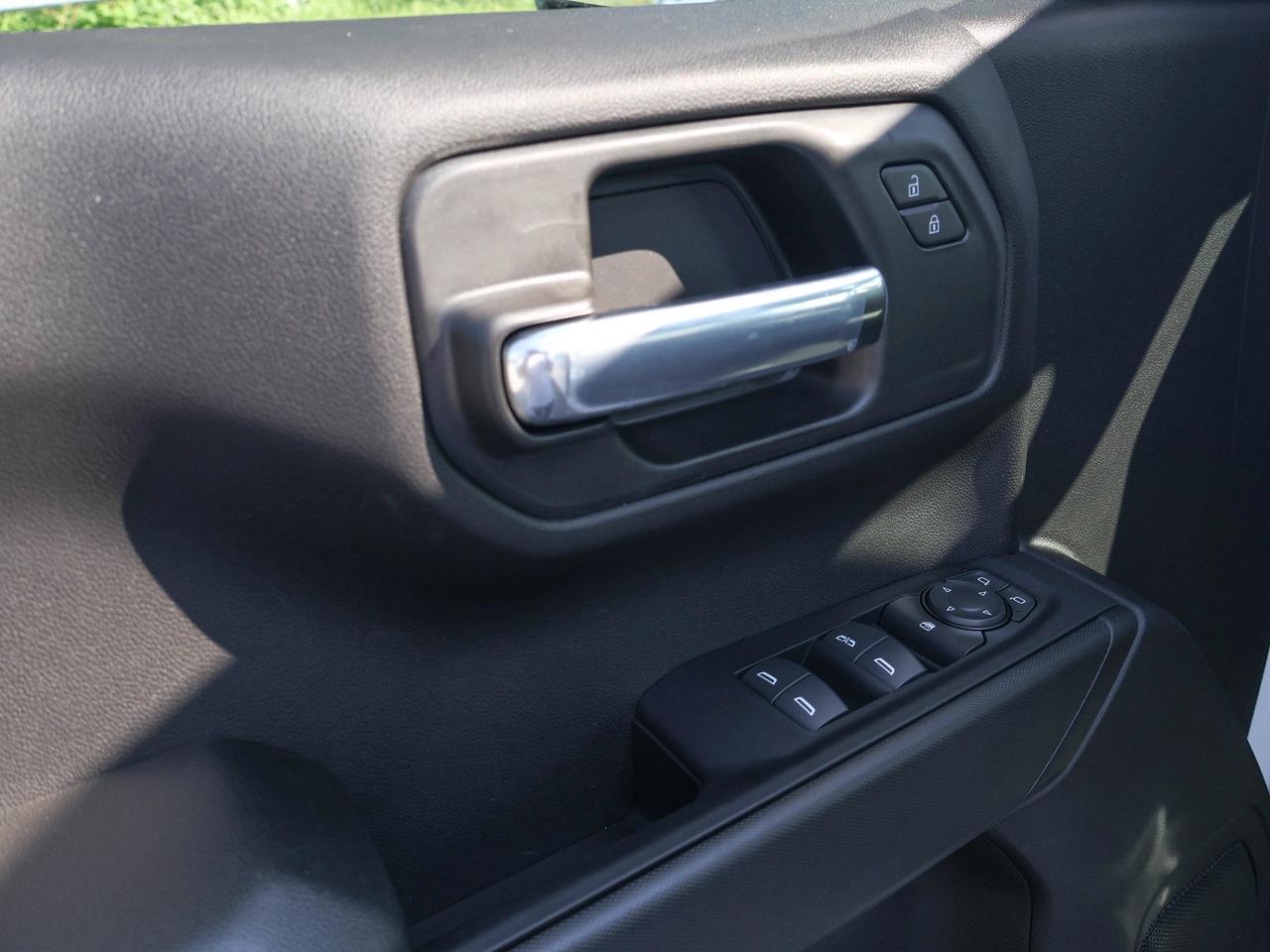 2026 GMC Sierra 1500 PRO Photo