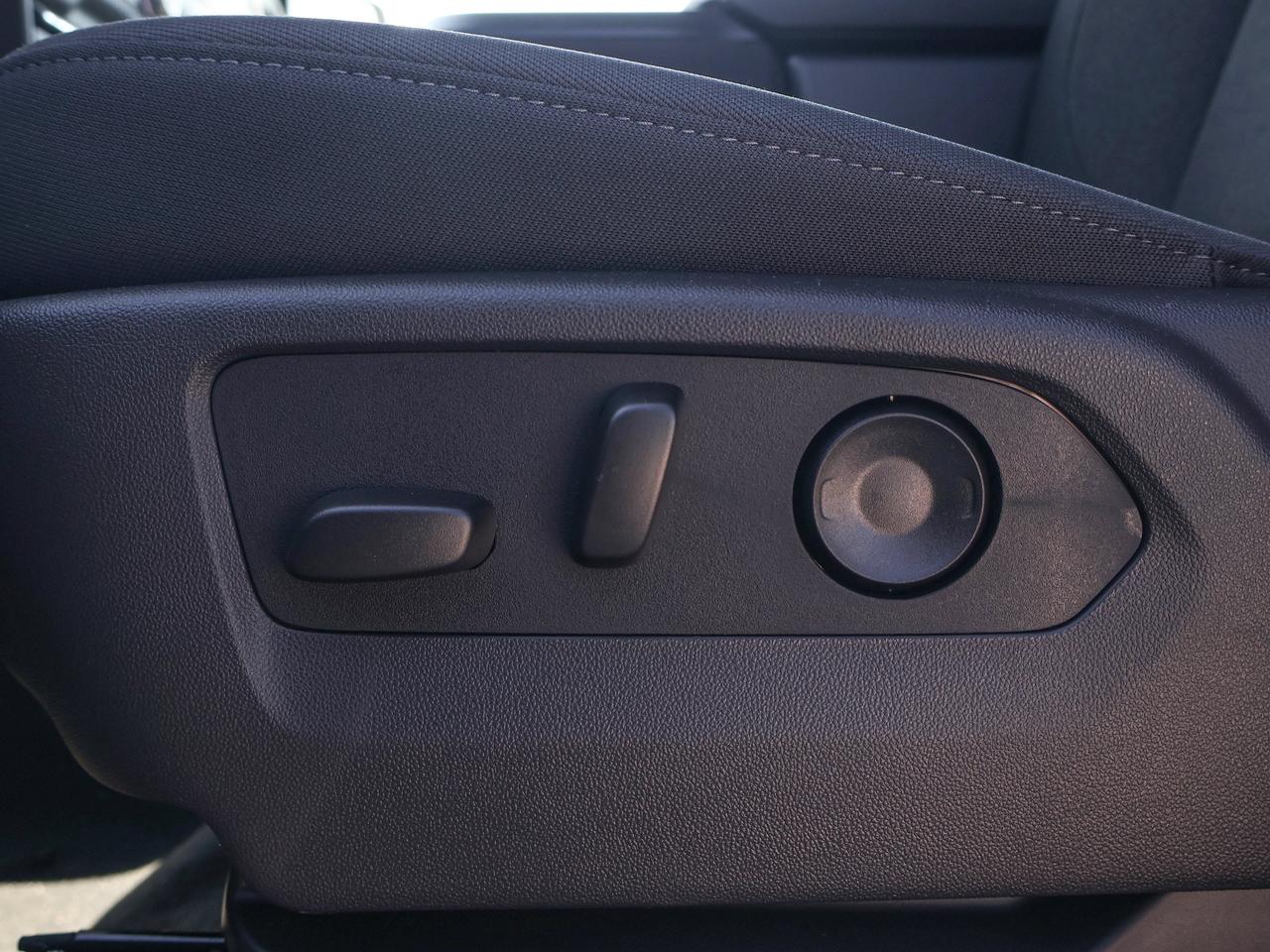 2026 GMC Sierra 1500 PRO Photo