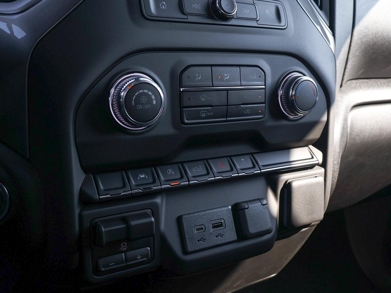 2026 GMC Sierra 1500 PRO Photo