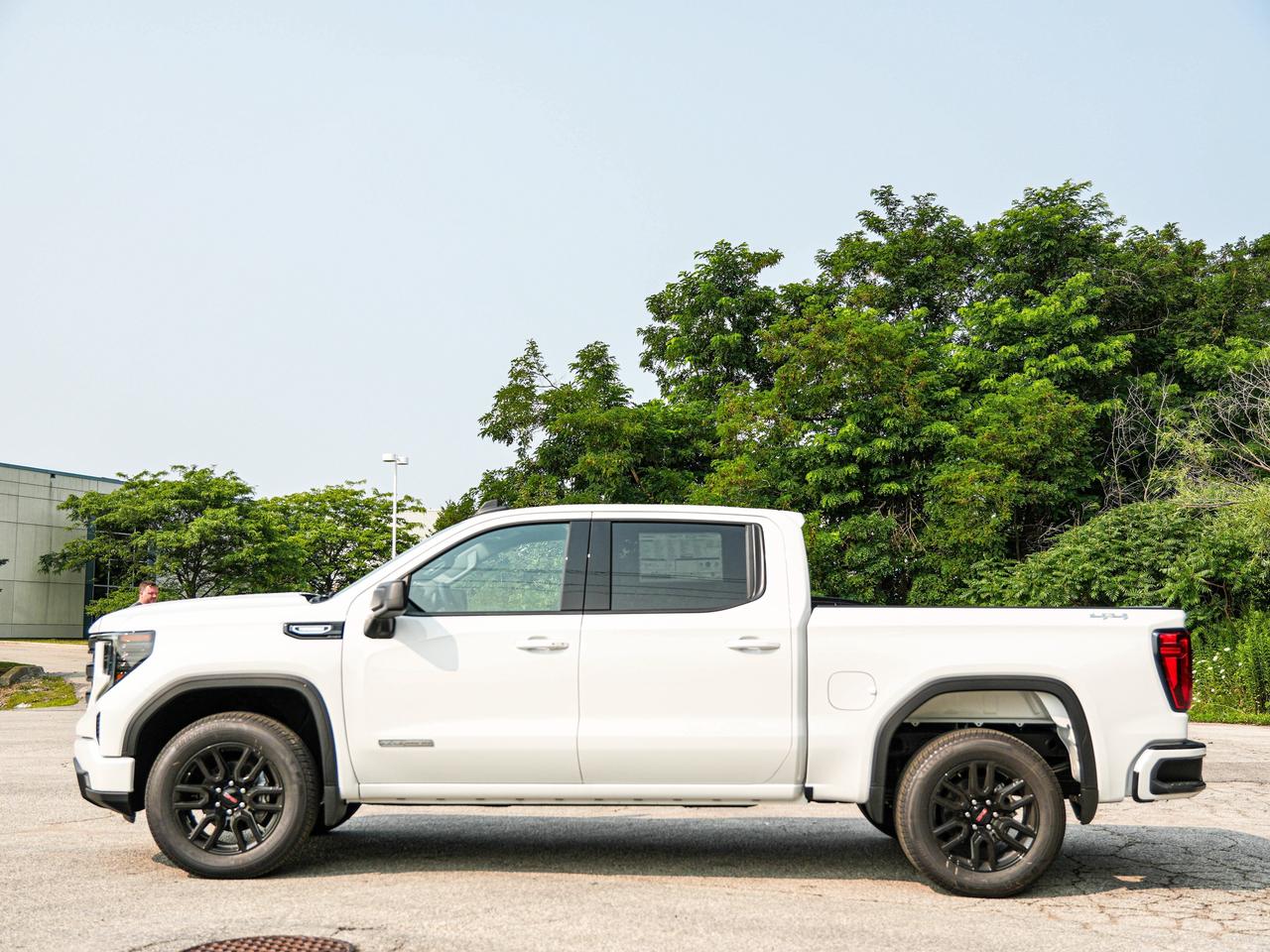 2026 GMC Sierra 1500 ELEVATION Photo