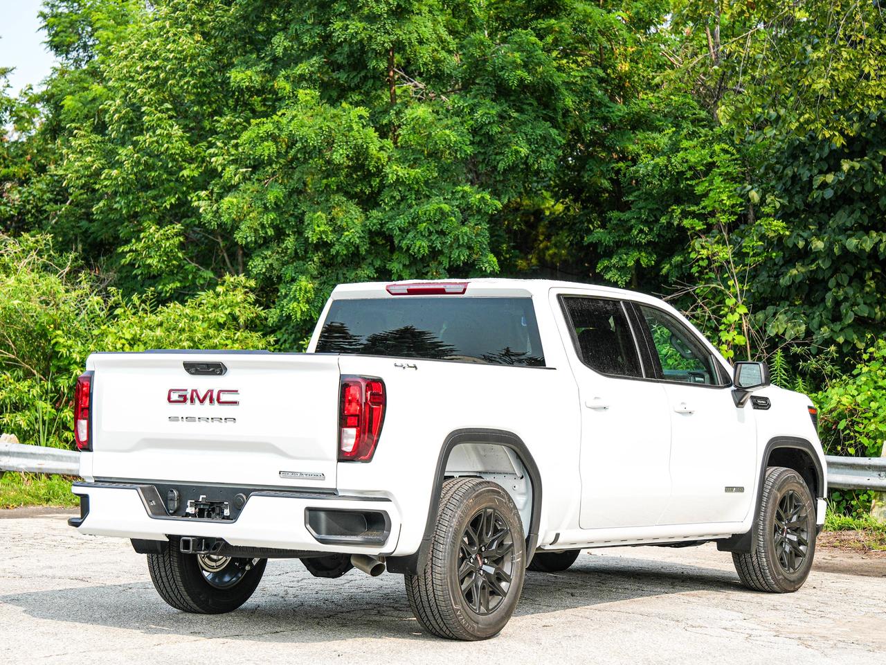 2026 GMC Sierra 1500 ELEVATION Photo