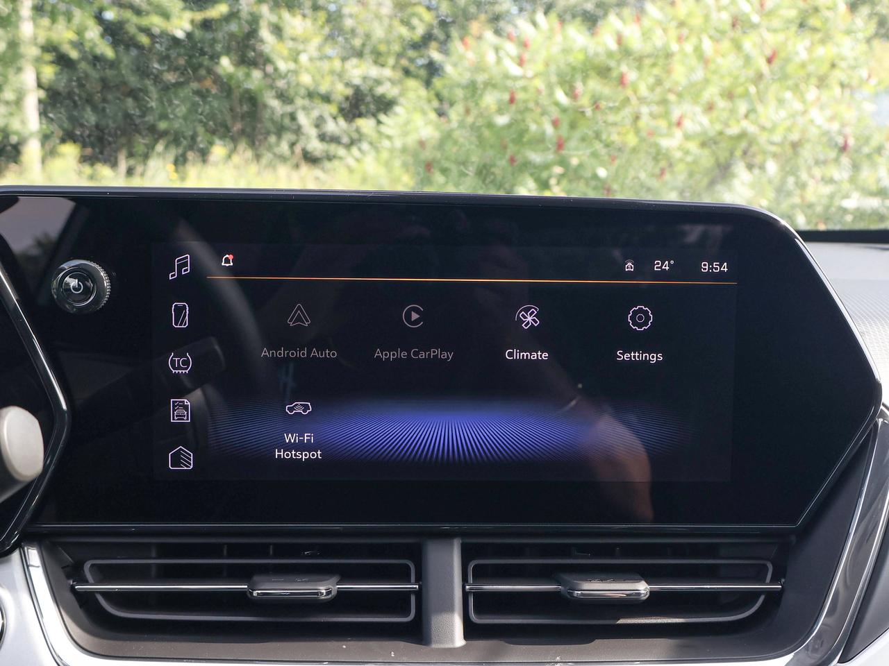 2026 Chevrolet Trax LT Photo
