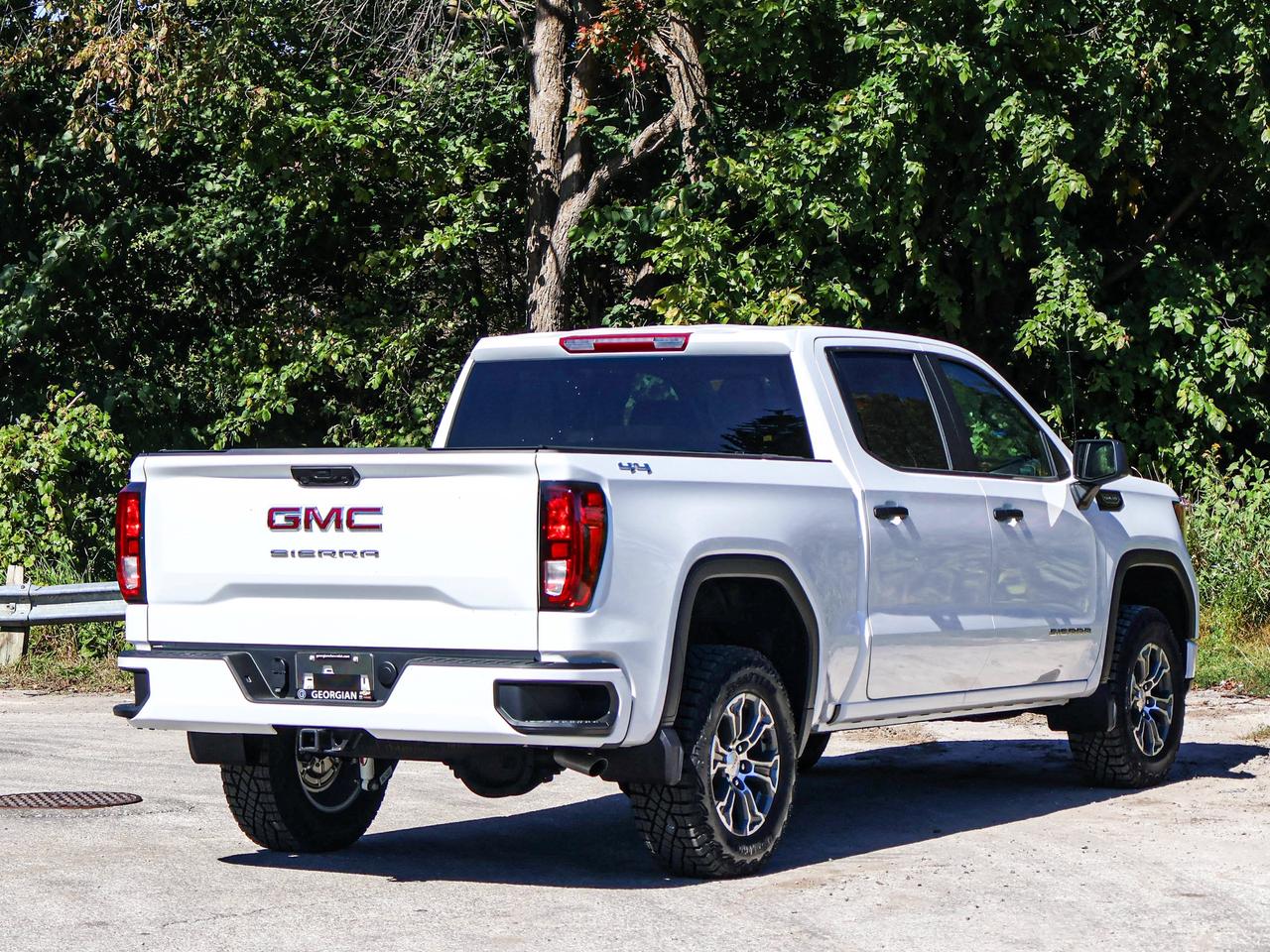 2026 GMC Sierra 1500 PRO Photo