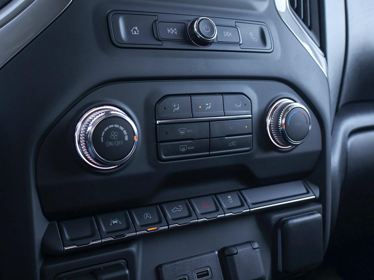 2026 GMC Sierra 1500 PRO Photo