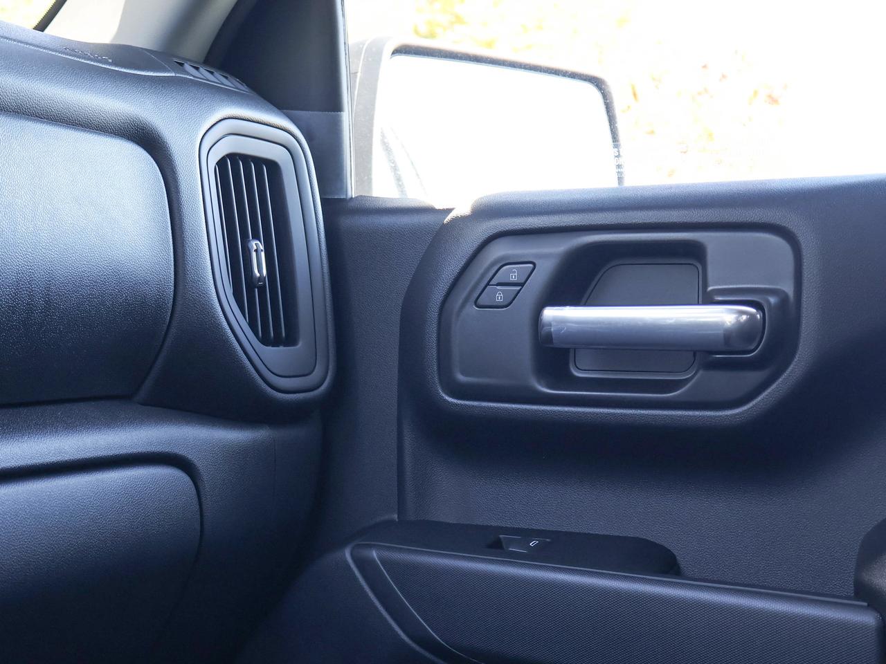 2026 GMC Sierra 1500 PRO Photo