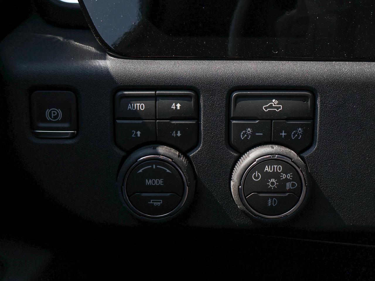 2026 Chevrolet Silverado 1500 RST Photo