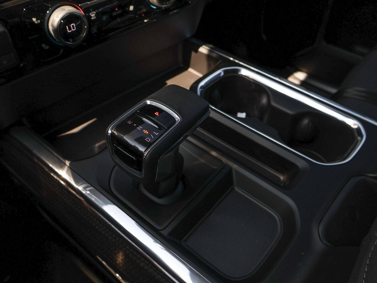 2026 Chevrolet Silverado 1500 RST Photo