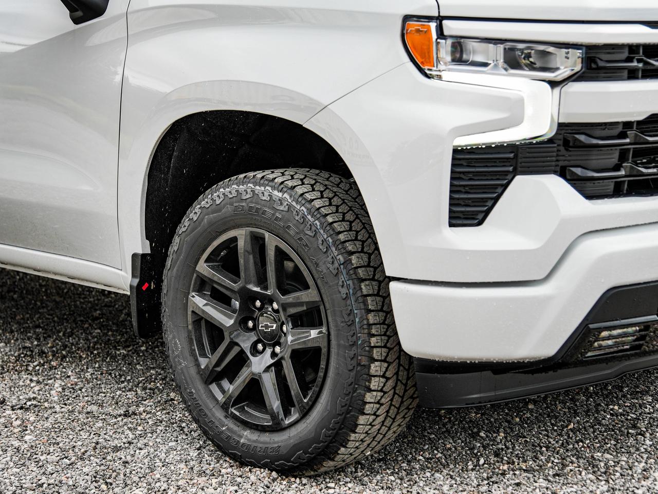 2026 Chevrolet Silverado 1500 RST Photo3