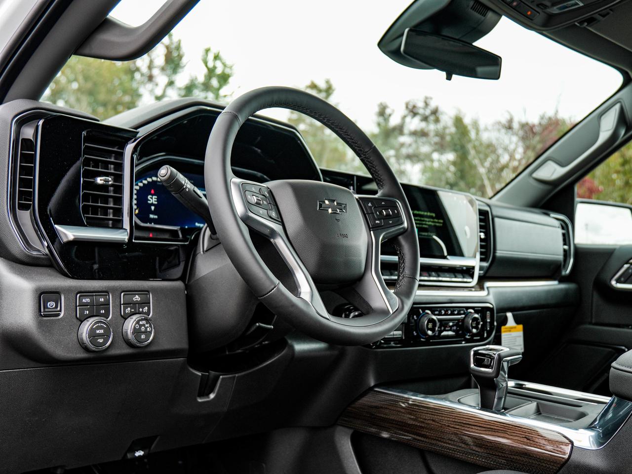 2026 Chevrolet Silverado 1500 RST Photo