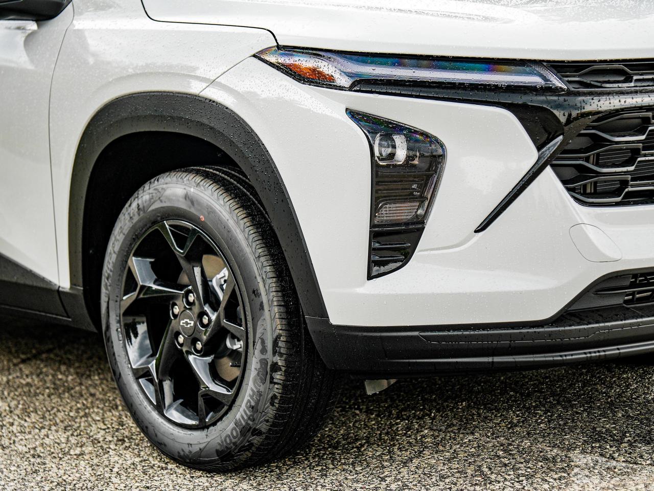 2026 Chevrolet Trax LT Photo2
