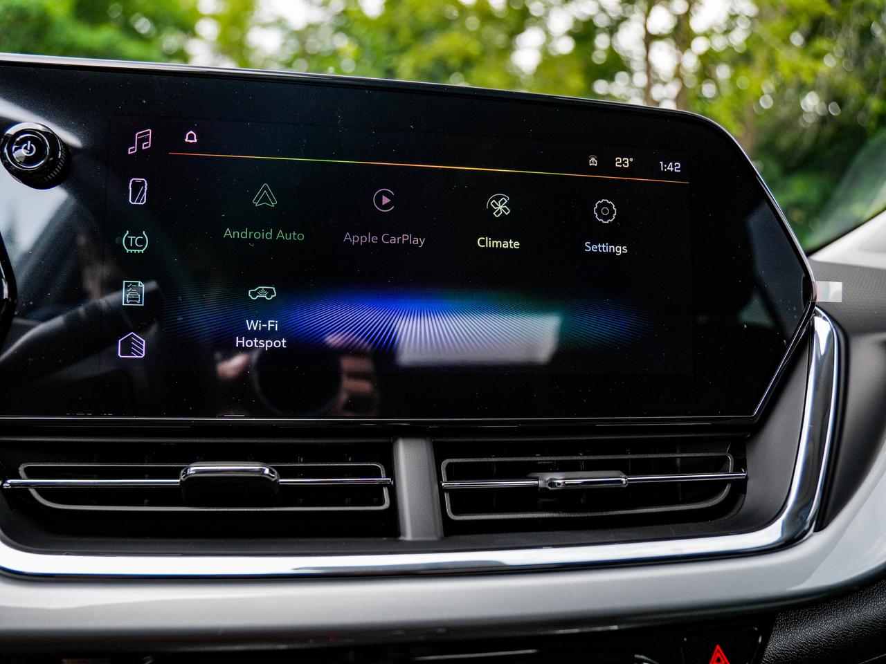 2026 Chevrolet Trax LT Photo