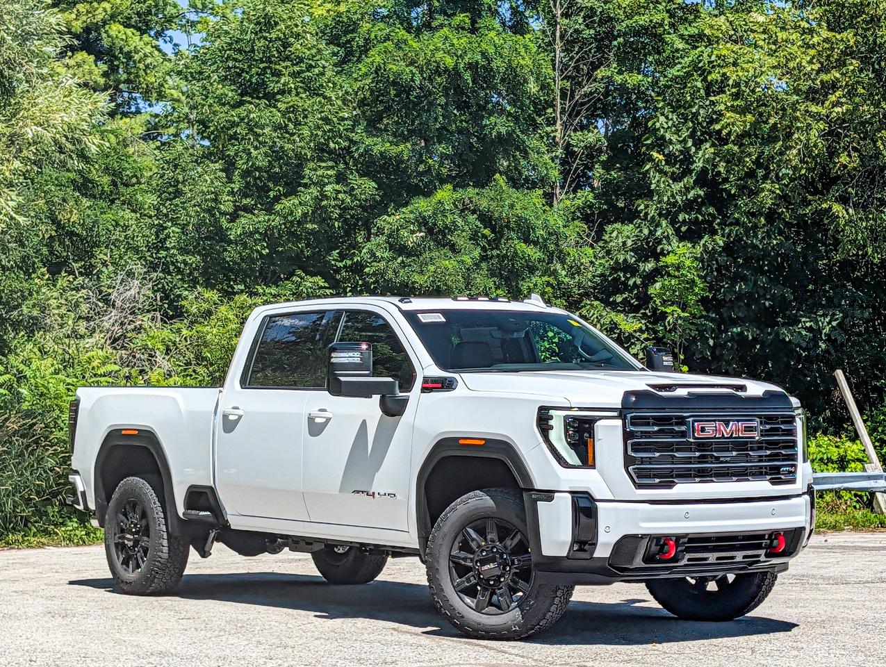 2026 GMC SIERRA 2500HD AT4 Photo