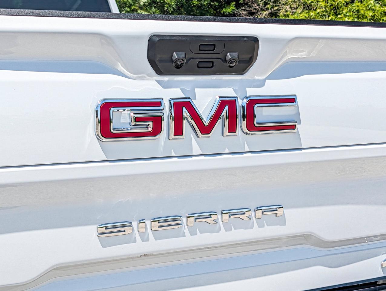 2026 GMC SIERRA 2500HD AT4 Photo