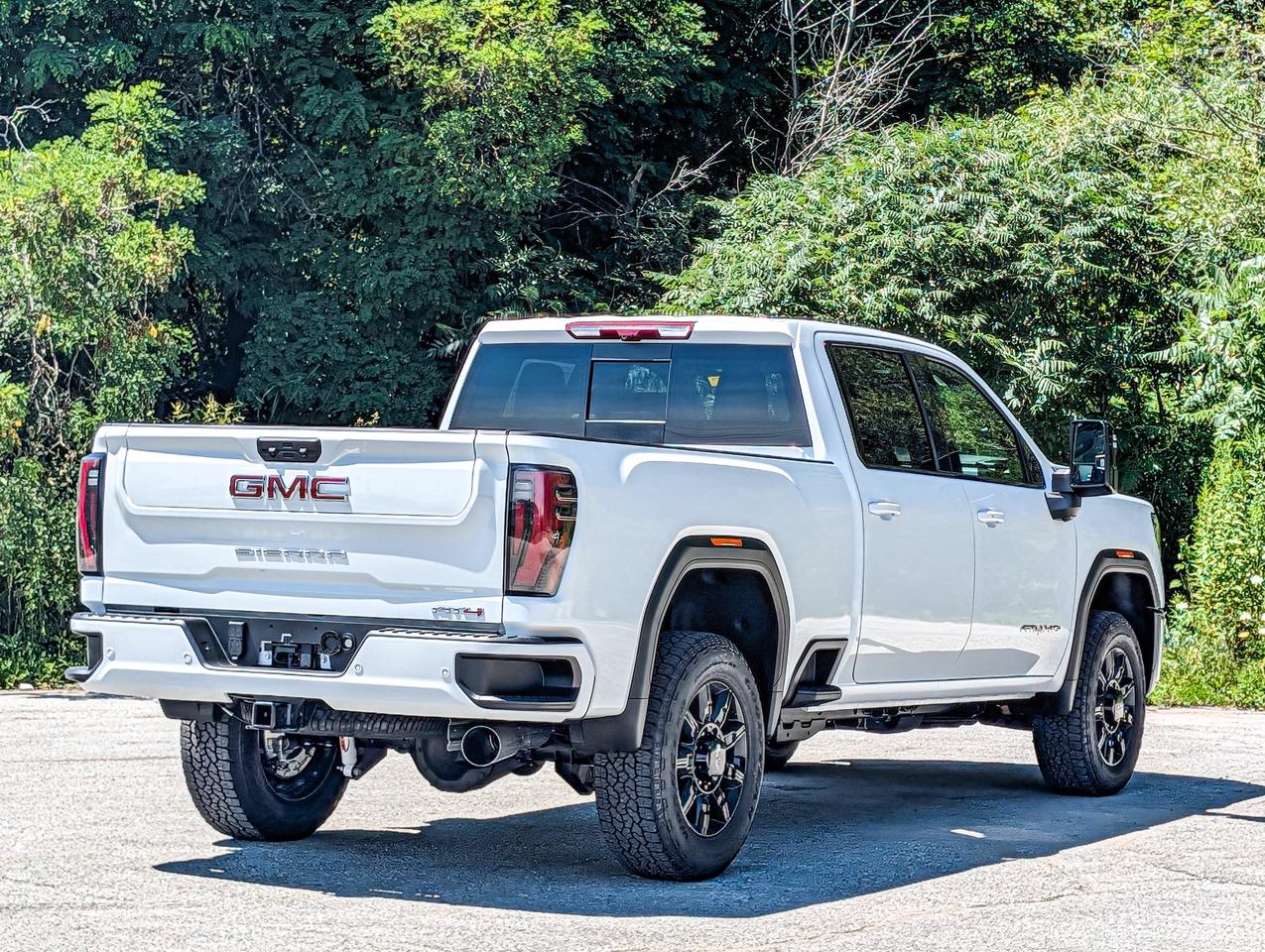 2026 GMC SIERRA 2500HD AT4 Photo