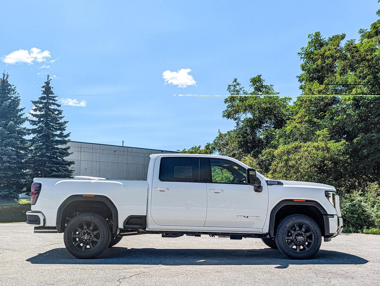 2026 GMC SIERRA 2500HD AT4 Photo