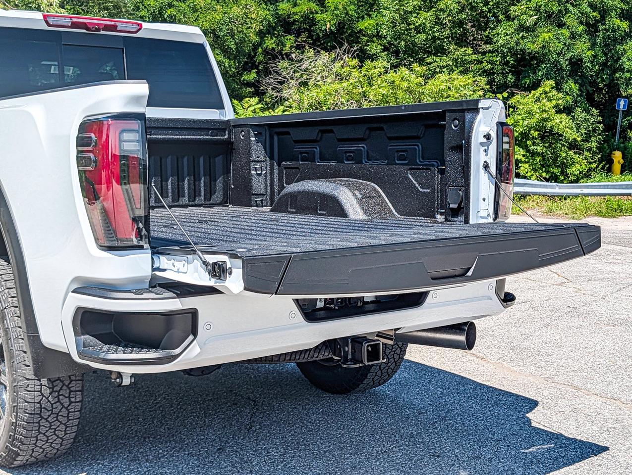2026 GMC SIERRA 2500HD AT4 Photo