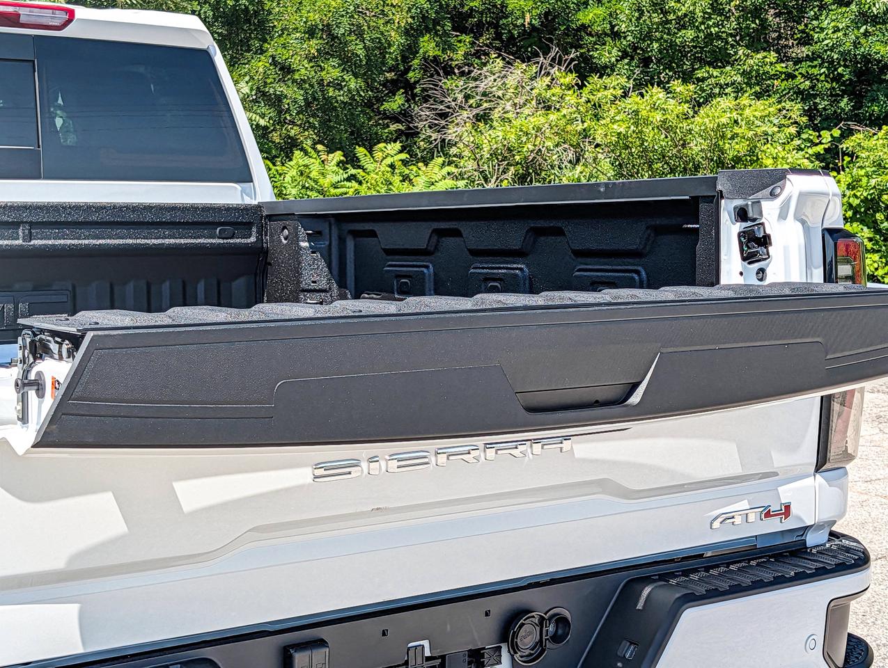 2026 GMC SIERRA 2500HD AT4 Photo