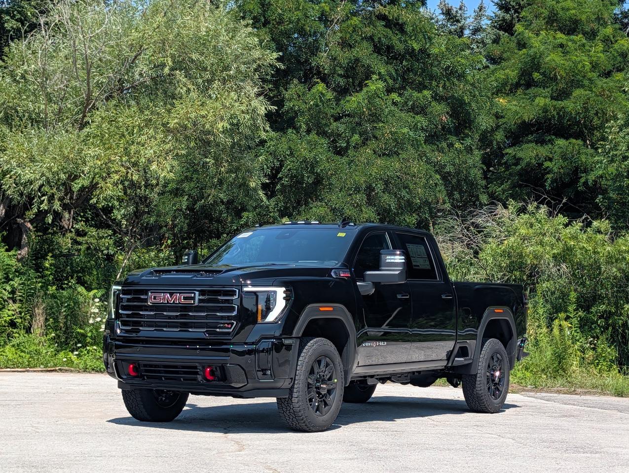 2026 GMC SIERRA 2500HD AT4 Photo
