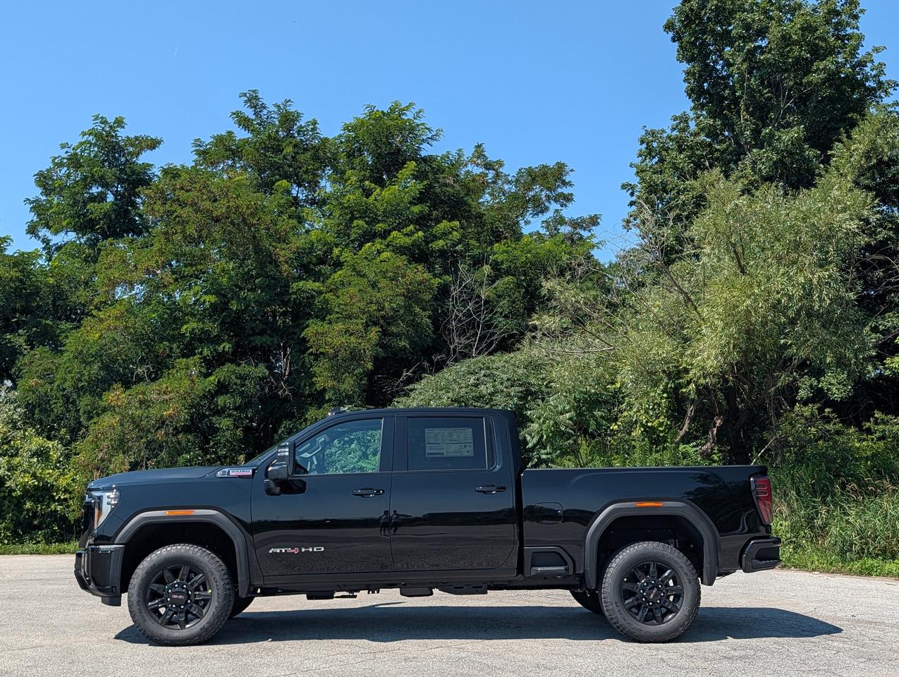 2026 GMC SIERRA 2500HD AT4 Photo