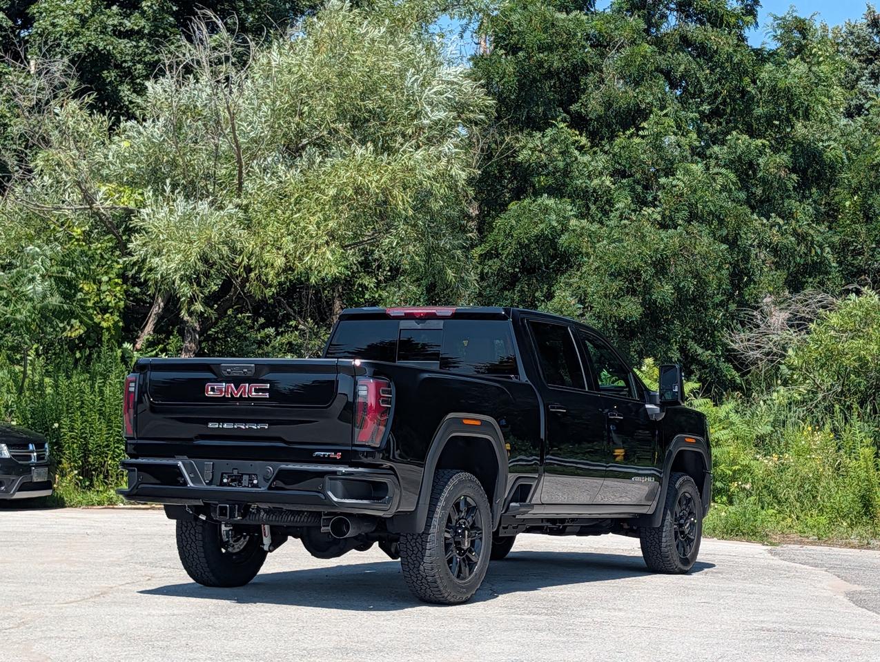 2026 GMC SIERRA 2500HD AT4 Photo
