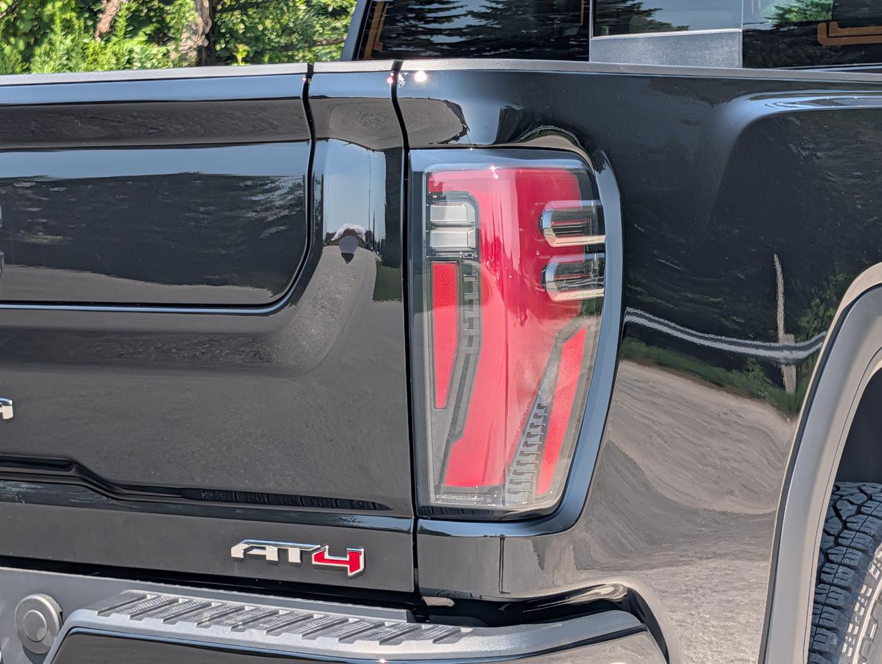 2026 GMC SIERRA 2500HD AT4 Photo