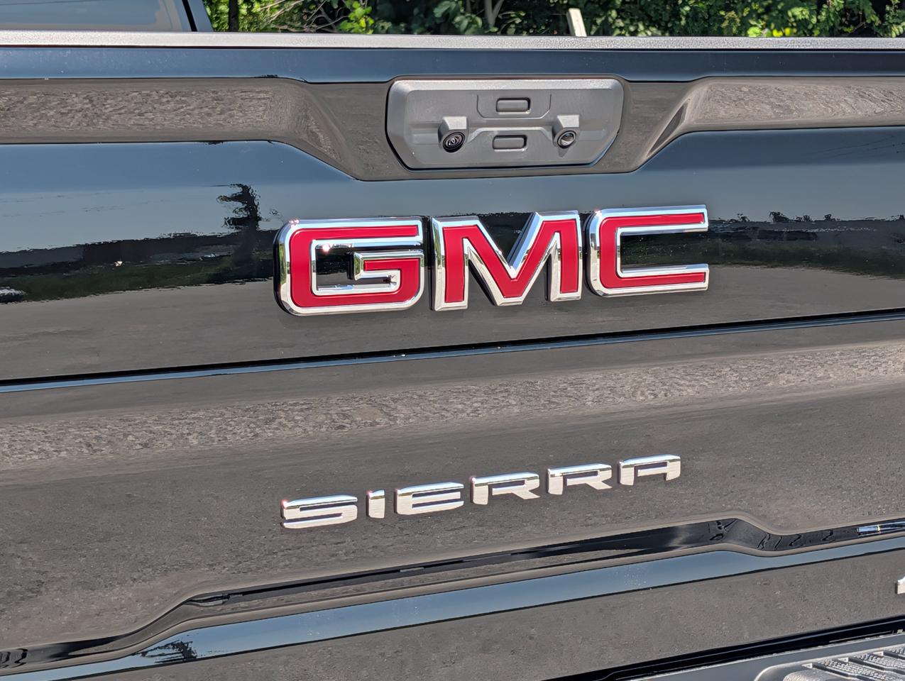 2026 GMC SIERRA 2500HD AT4 Photo