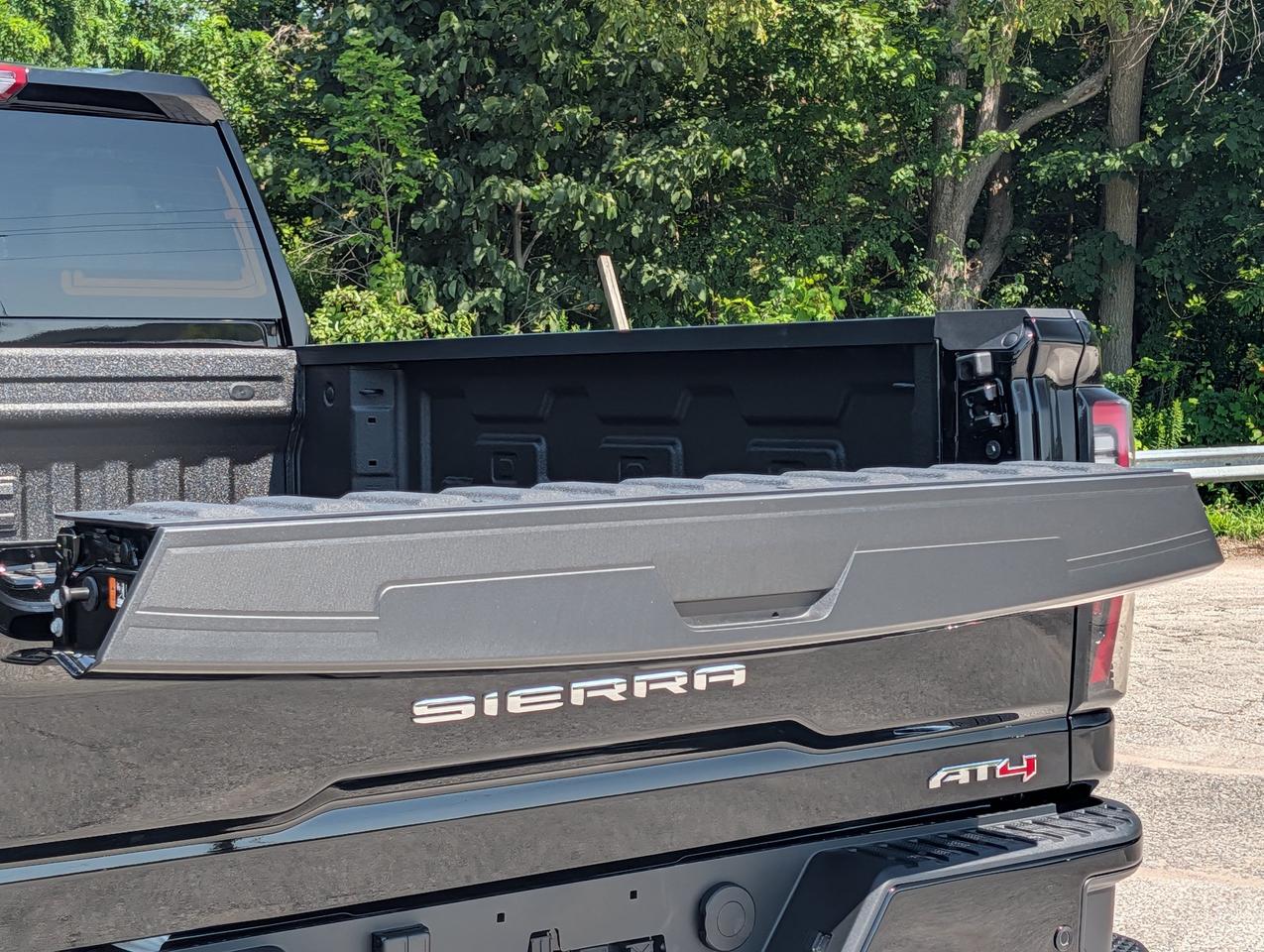 2026 GMC SIERRA 2500HD AT4 Photo