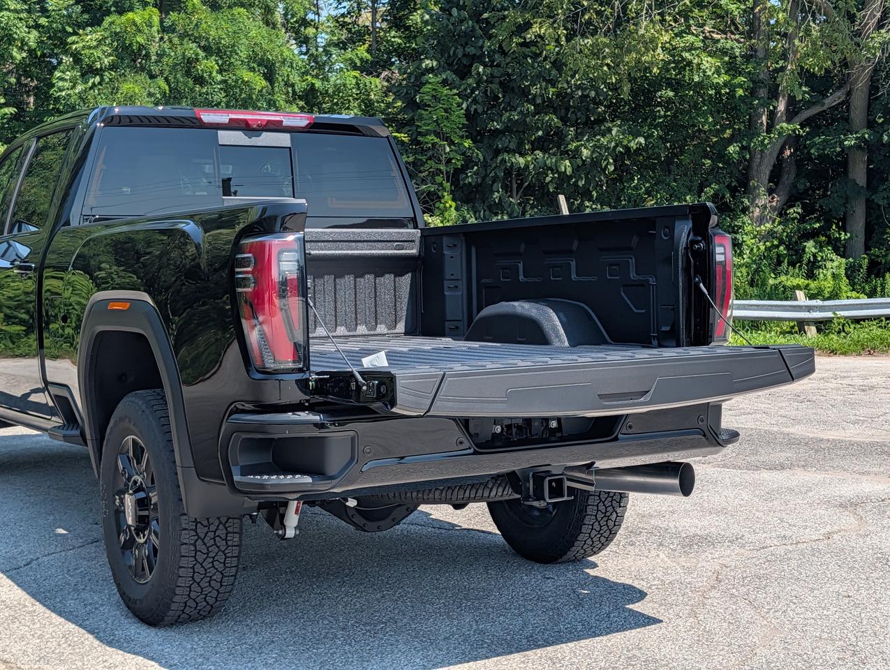 2026 GMC SIERRA 2500HD AT4 Photo