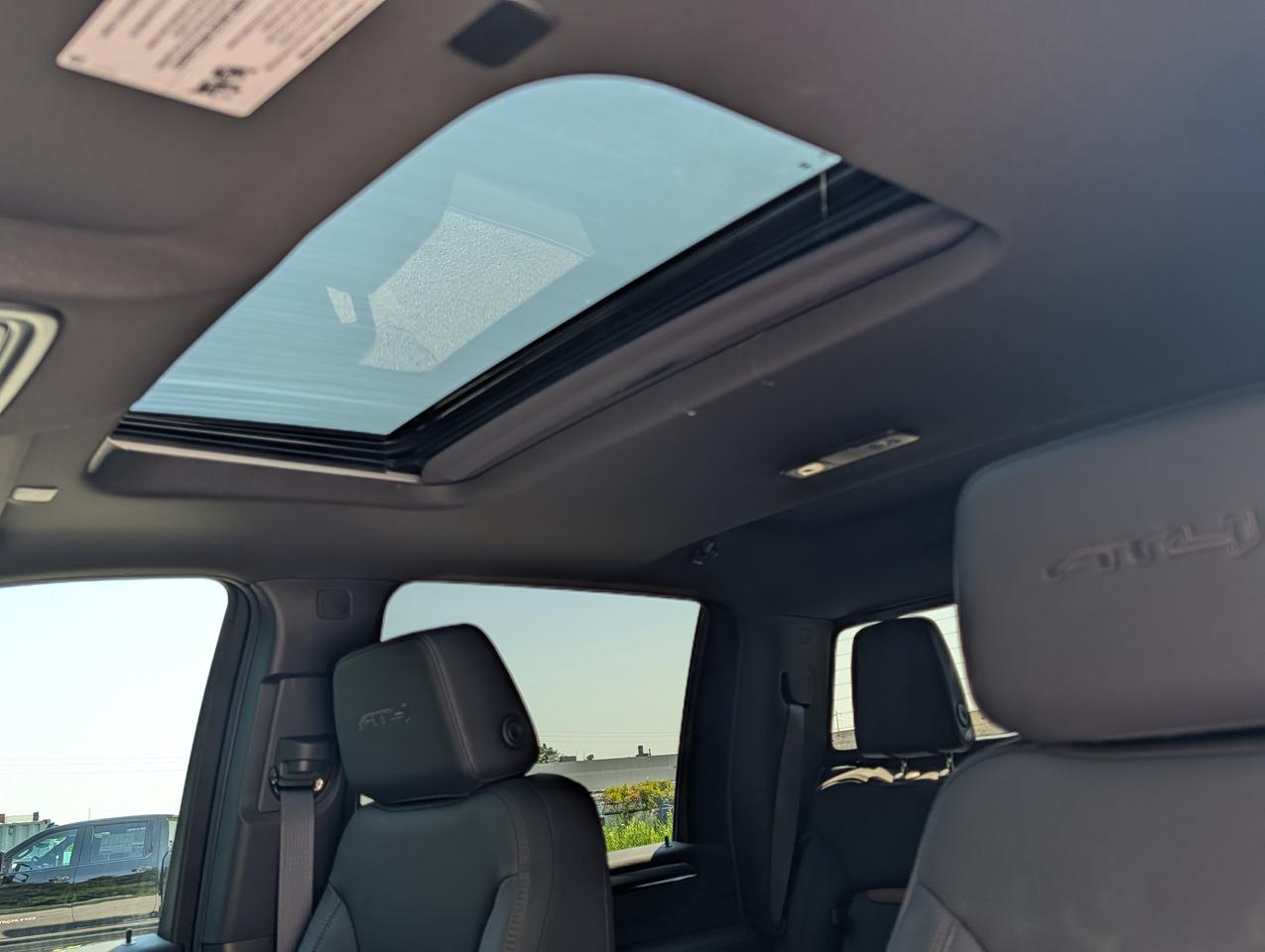 2026 GMC SIERRA 2500HD AT4 Photo