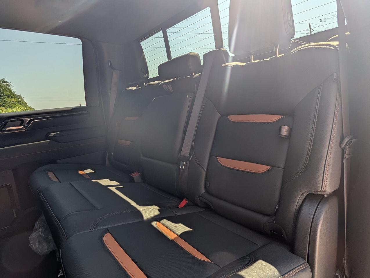 2026 GMC SIERRA 2500HD AT4 Photo