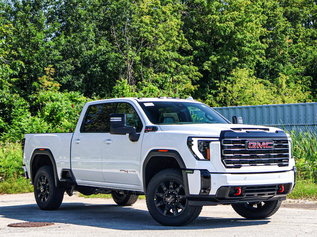 2026 GMC SIERRA 2500HD AT4 Photo5