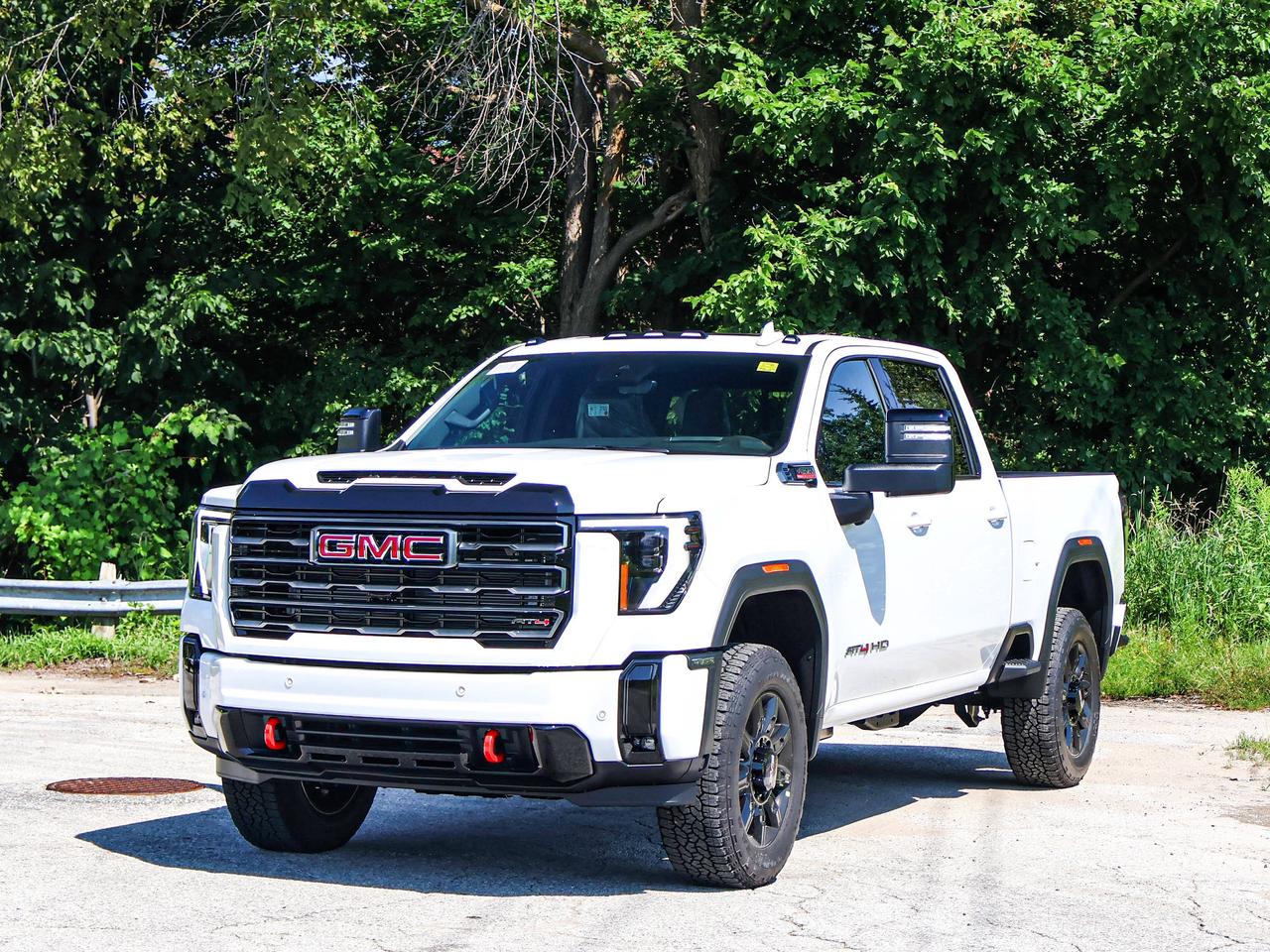 2026 GMC SIERRA 2500HD AT4 Photo