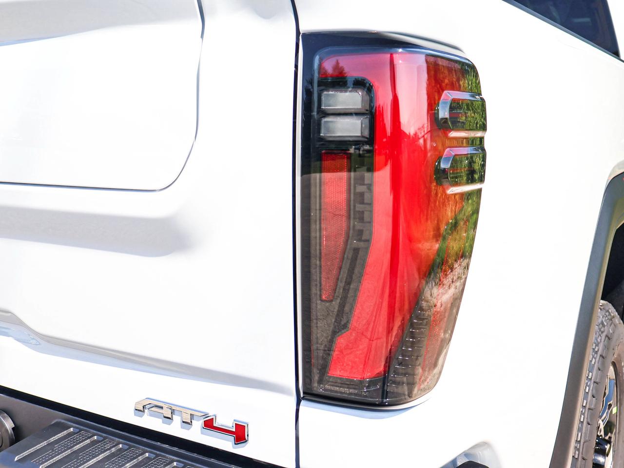2026 GMC SIERRA 2500HD AT4 Photo