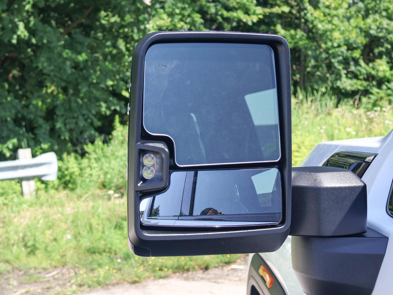 2026 GMC SIERRA 2500HD AT4 Photo