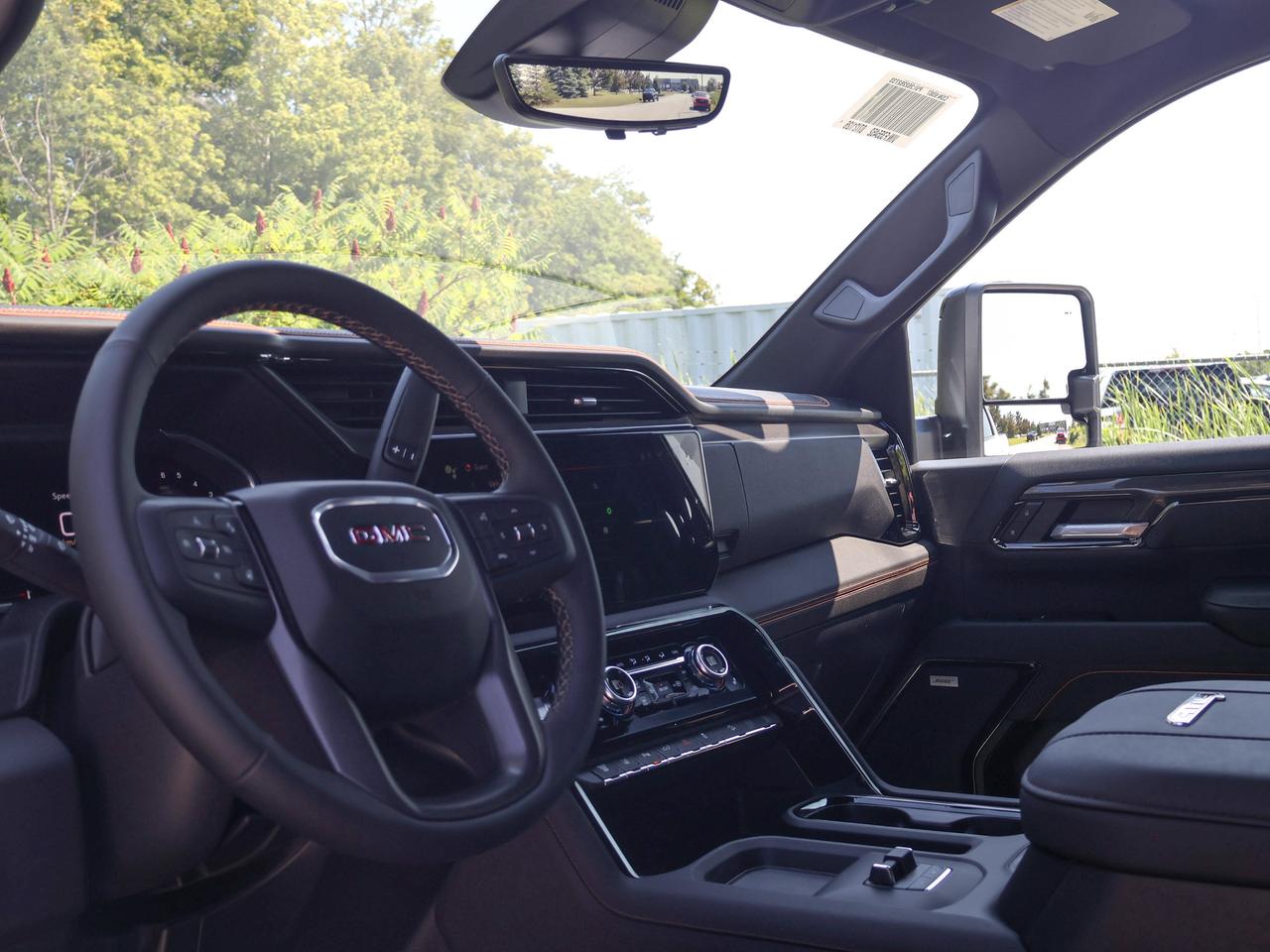 2026 GMC SIERRA 2500HD AT4 Photo