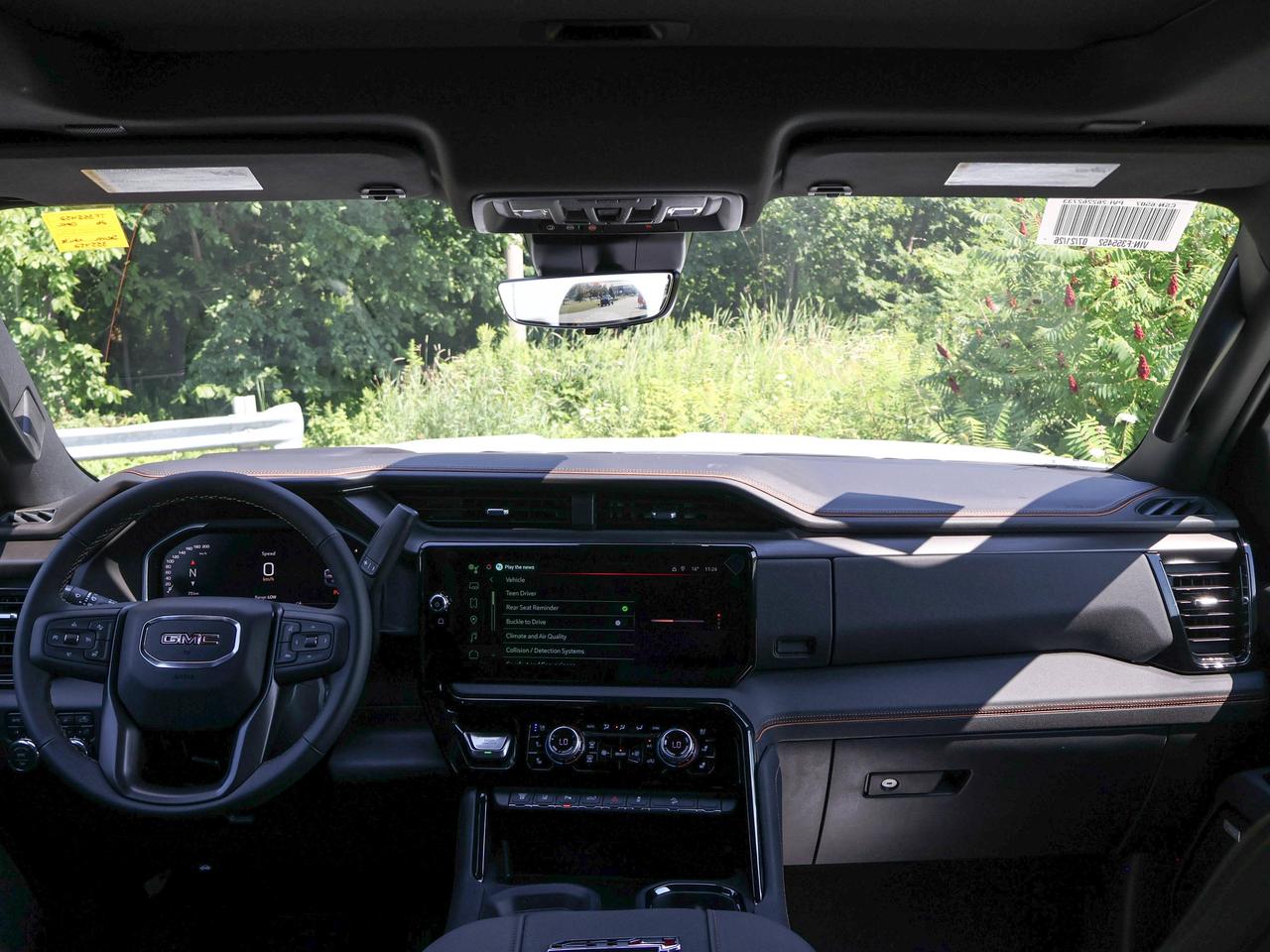 2026 GMC SIERRA 2500HD AT4 Photo