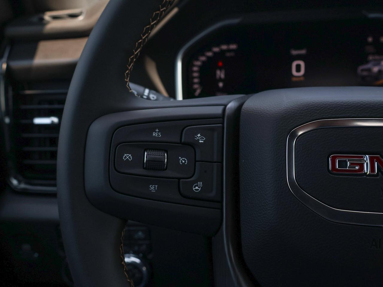 2026 GMC SIERRA 2500HD AT4 Photo