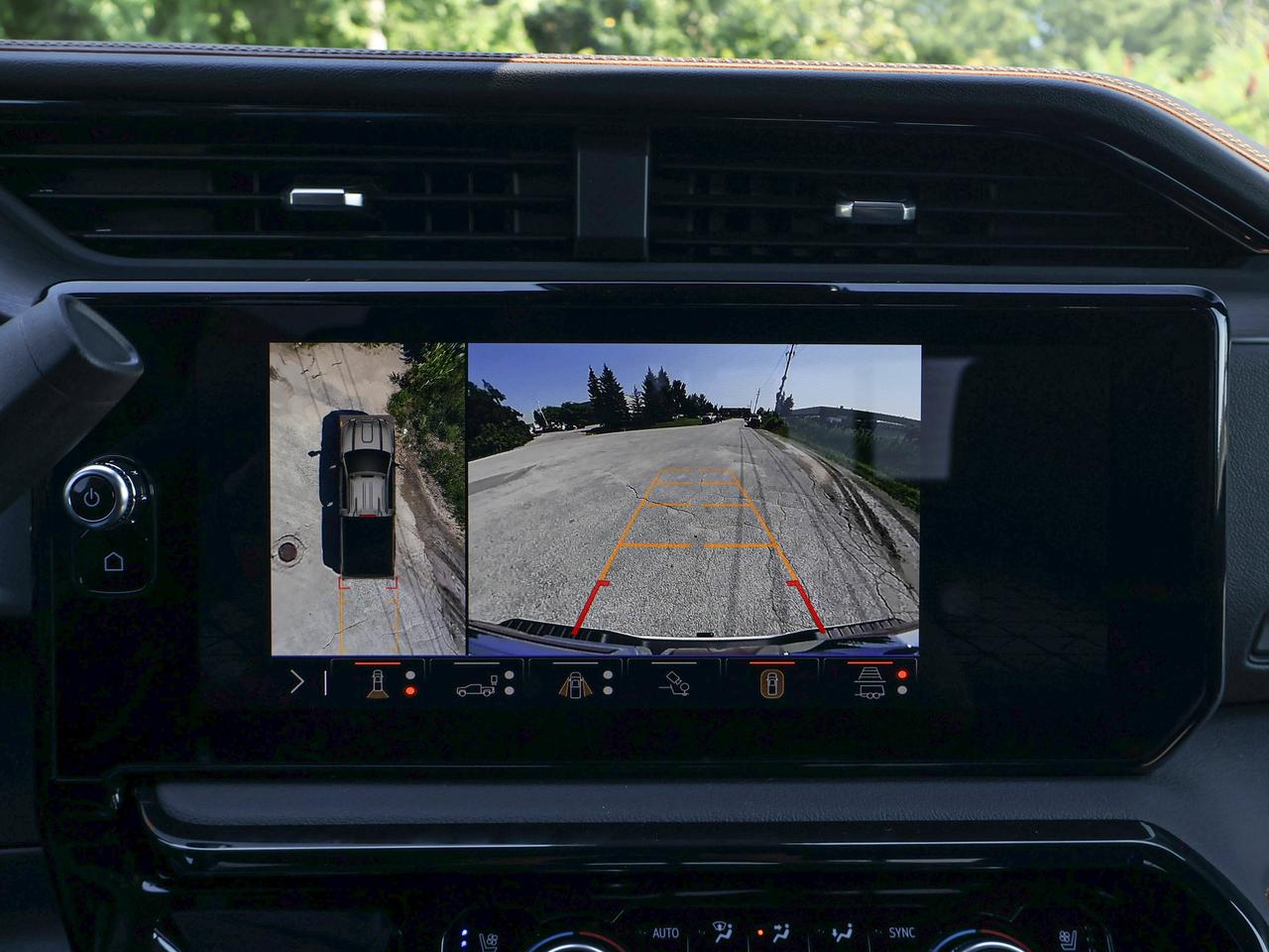 2026 GMC SIERRA 2500HD AT4 Photo