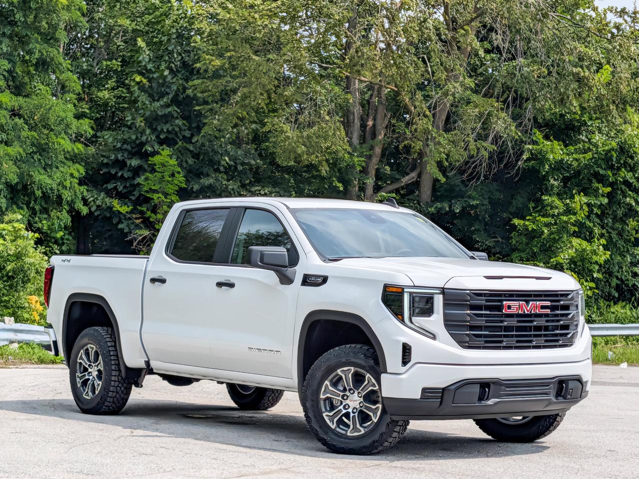 2026 GMC Sierra 1500 PRO Photo
