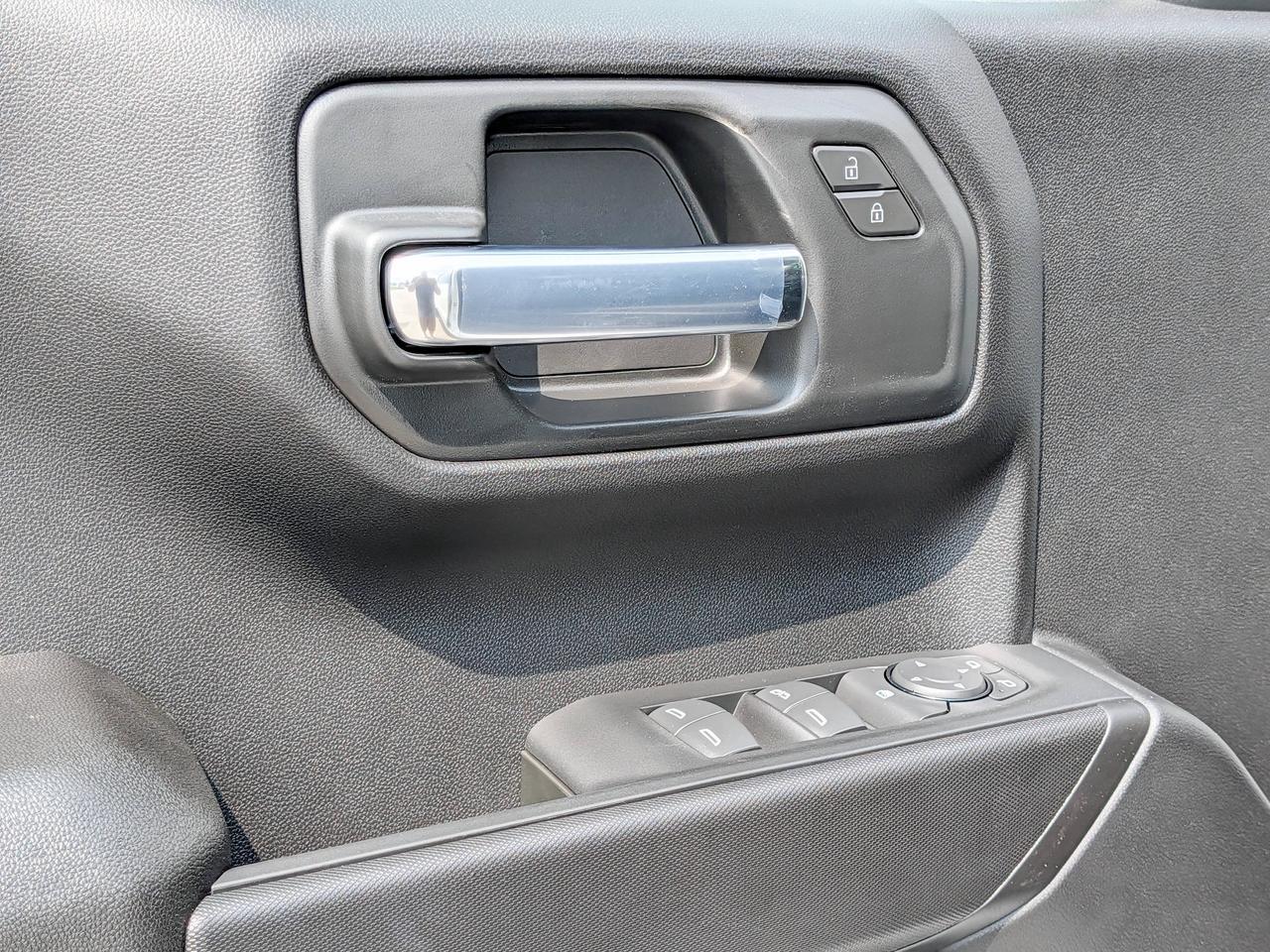 2026 GMC Sierra 1500 PRO Photo