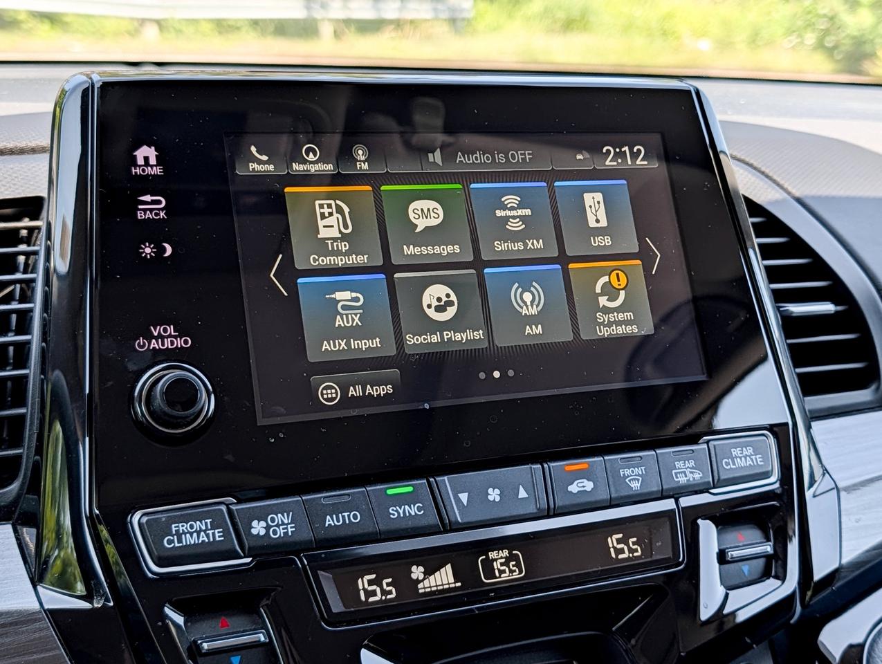 2024 Honda Odyssey Touring Photo