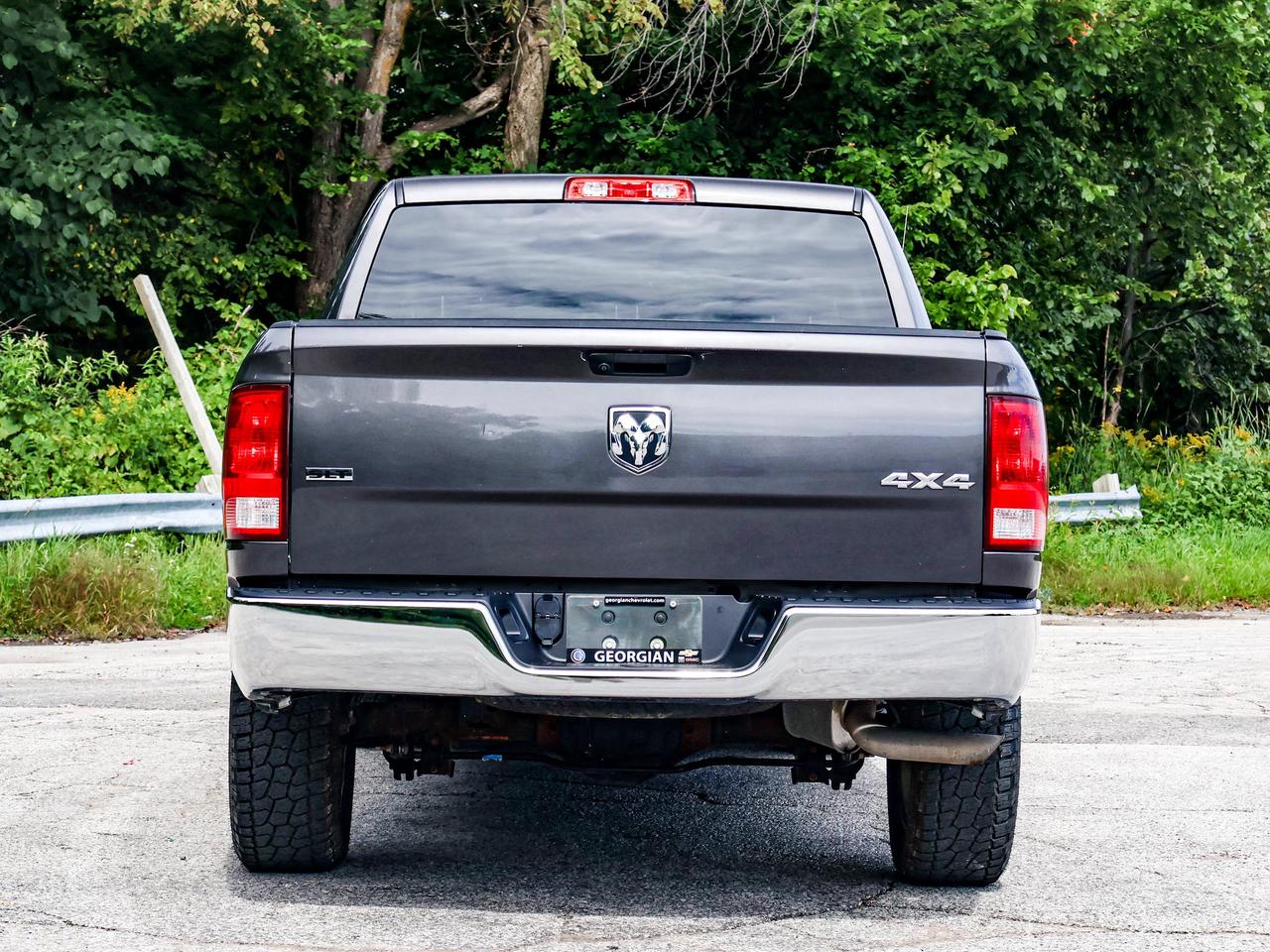 2023 RAM 1500 Classic SLT Photo
