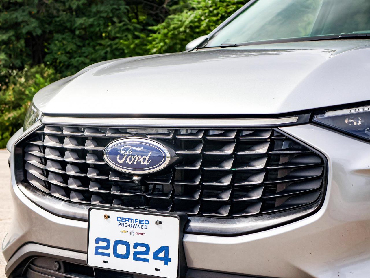2024 Ford Escape Platinum Photo