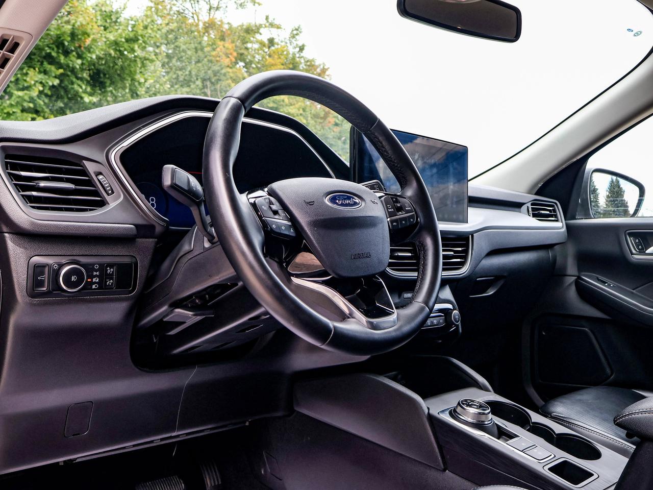 2024 Ford Escape Platinum Photo