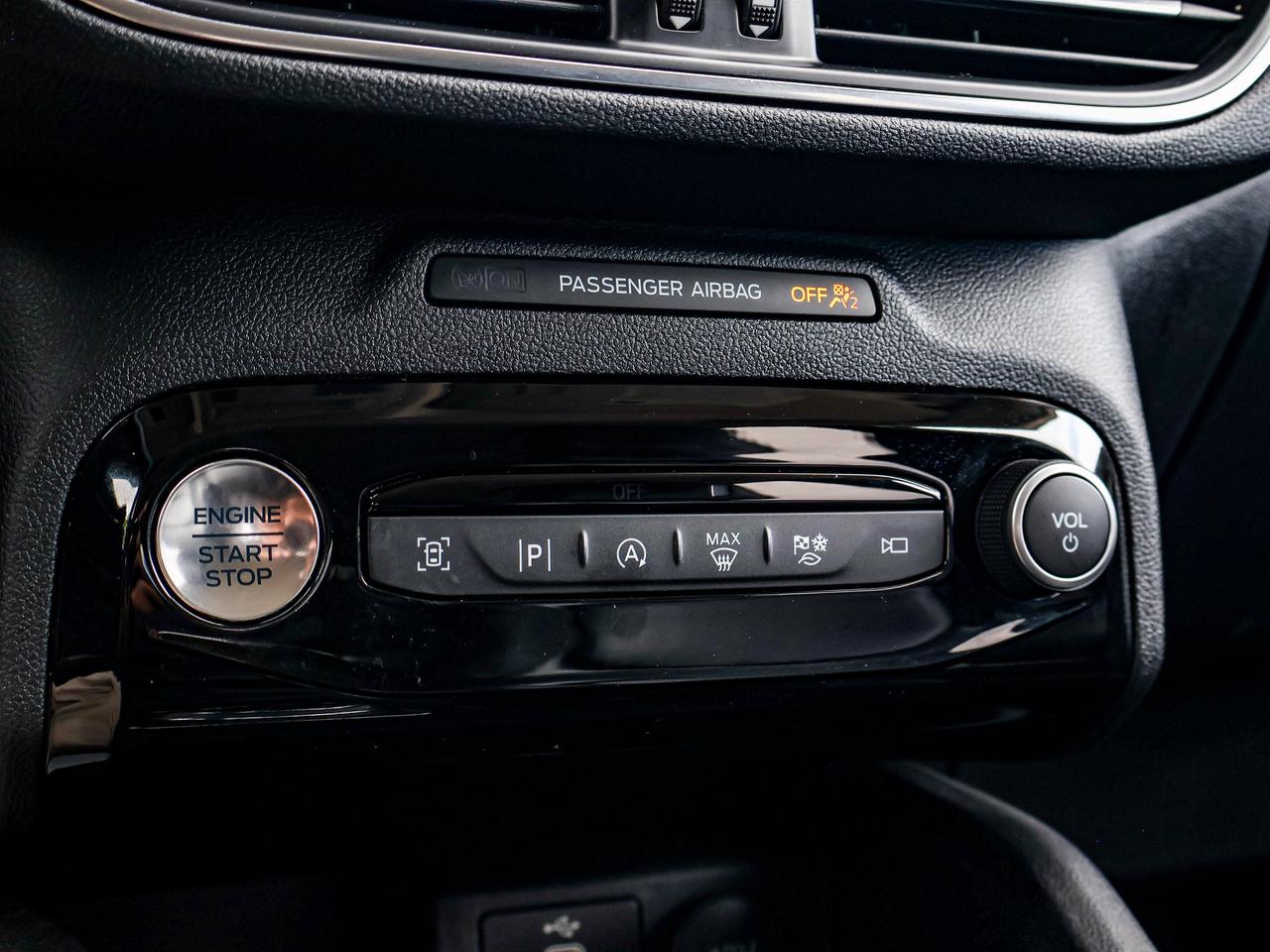 2024 Ford Escape Platinum Photo